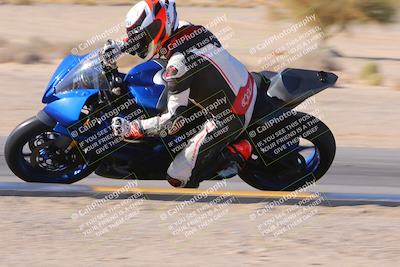 media/Dec-10-2023-SoCal Trackdays (Sun) [[0ce70f5433]]/Turn 9 Inside Set 2 (1115am)/